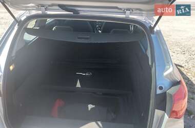 Універсал Opel Astra 2012 в 
