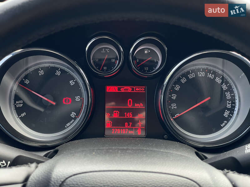 Универсал Opel Astra 2015 в Бердичеве