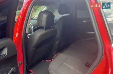 Универсал Opel Astra 2010 в 