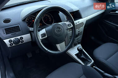 Універсал Opel Astra 2008 в 