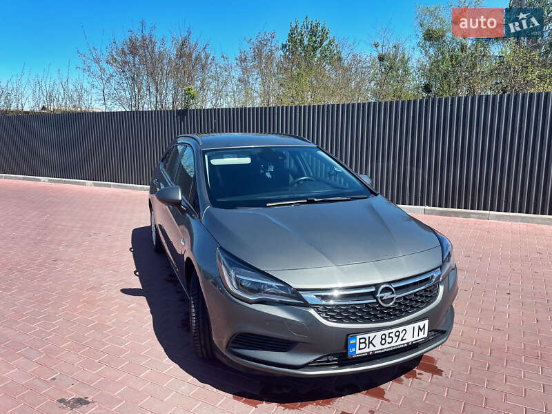 Універсал Opel Astra 2019 в 