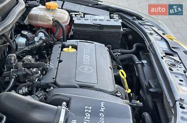 Универсал Opel Astra 2010 в 