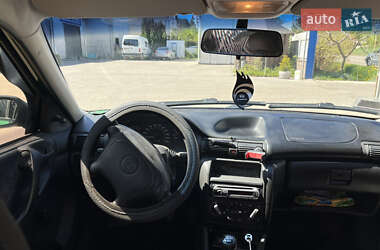 Седан Opel Astra 1996 в 