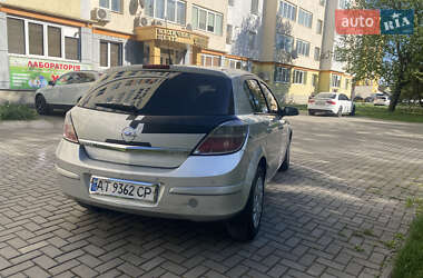 Хетчбек Opel Astra 2008 в 
