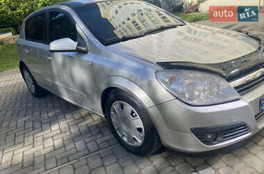 Хетчбек Opel Astra 2008 в 