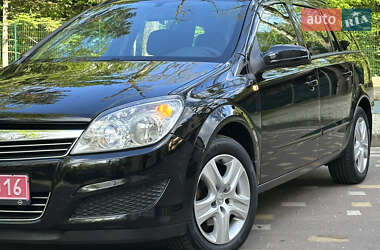 Універсал Opel Astra 2009 в 
