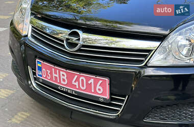 Універсал Opel Astra 2009 в 