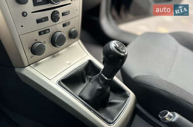 Універсал Opel Astra 2009 в 