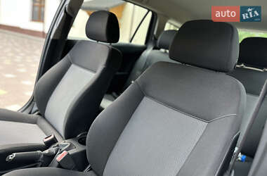 Універсал Opel Astra 2009 в 