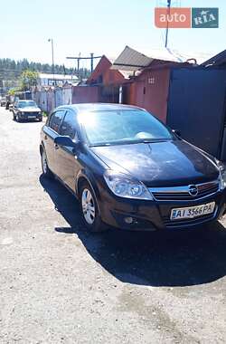 Хетчбек Opel Astra 2007 в 