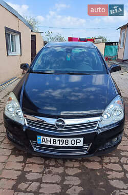 Универсал Opel Astra 2008 в 