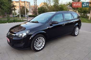 Універсал Opel Astra 2009 в Калуші