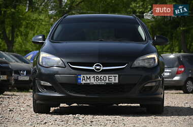 Універсал Opel Astra 2014 в 