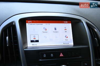 Універсал Opel Astra 2014 в 