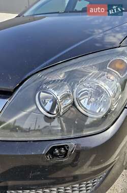 Универсал Opel Astra 2007 в 