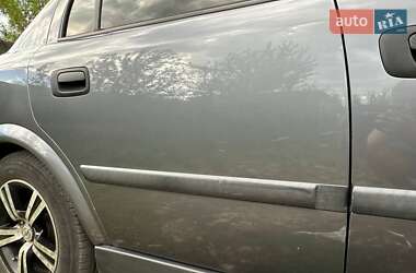 Седан Opel Astra 2007 в 
