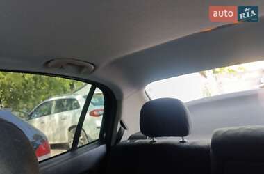 Хетчбек Opel Astra 2001 в 