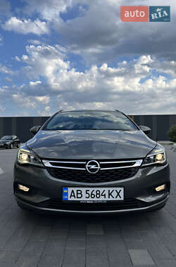 Универсал Opel Astra 2018 в 