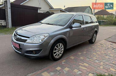 Універсал Opel Astra 2009 в Борисполі
