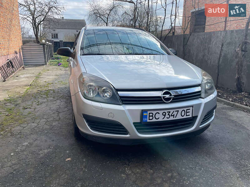 Універсал Opel Astra 2005 в 