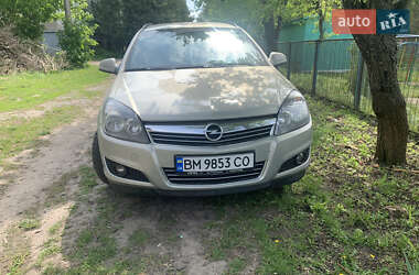 Універсал Opel Astra 2011 в 