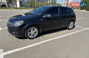 Opel Astra 2013 Opel Astra 2013