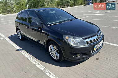Хетчбек Opel Astra 2013 в 