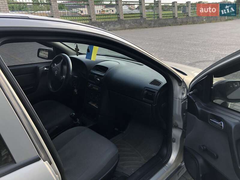 Седан Opel Astra 2007 в Володимирці
