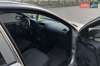 Седан Opel Astra 2007 в 