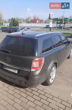 Универсал Opel Astra 2009 в 