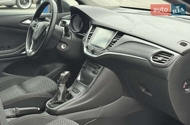 Универсал Opel Astra 2017 в 