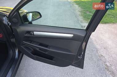 Универсал Opel Astra 2009 в 