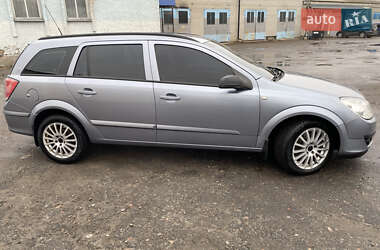 Універсал Opel Astra 2005 в 