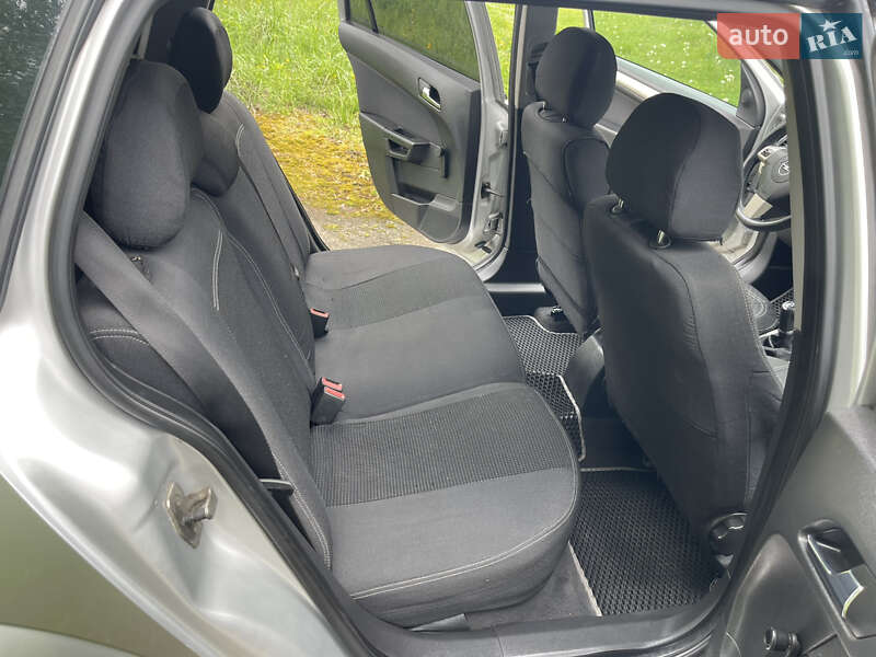 Універсал Opel Astra 2008 в Тернополі
