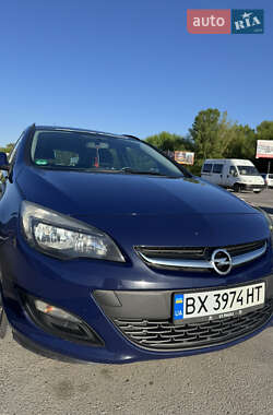 Opel Astra 2015