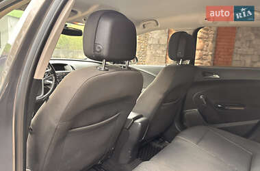 Универсал Opel Astra 2013 в 