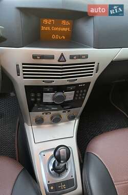 Універсал Opel Astra 2007 в 