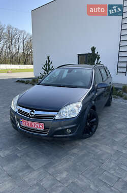 Універсал Opel Astra 2008 в 