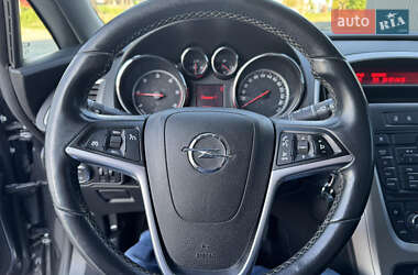 Універсал Opel Astra 2011 в 