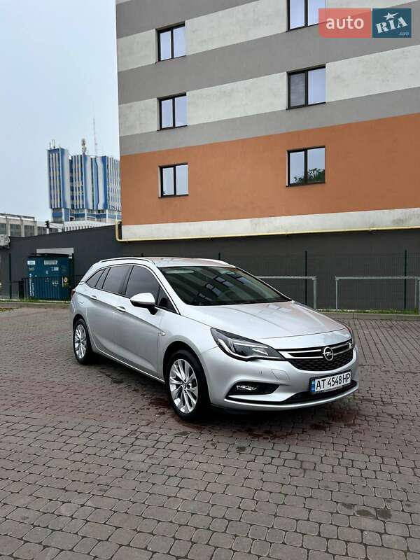 Универсал Opel Astra 2016 в Ланчине