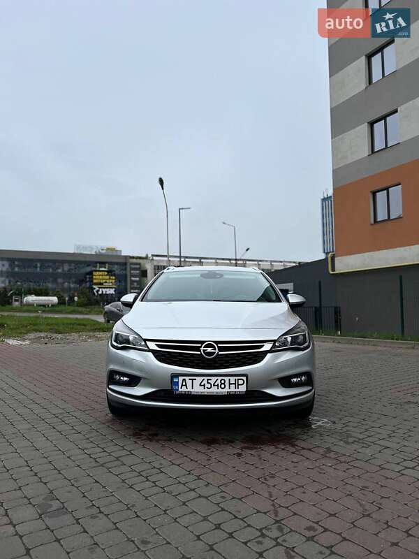 Opel Astra 2016