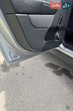 Хэтчбек Opel Astra 2000 в 