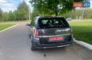 Універсал Opel Astra 2010 в 