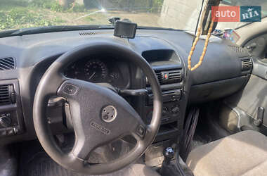 Универсал Opel Astra 2002 в Ровно