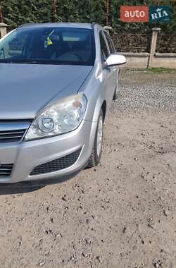 Универсал Opel Astra 2008 в 