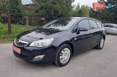 Універсал Opel Astra 2012 в Хмельницькому