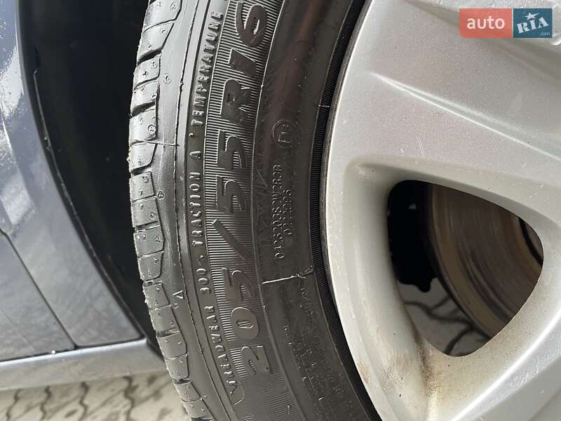 Универсал Opel Astra 2009 в Калуше