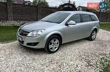 Универсал Opel Astra 2009 в 