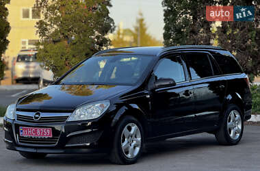 Универсал Opel Astra 2007 в Дубно