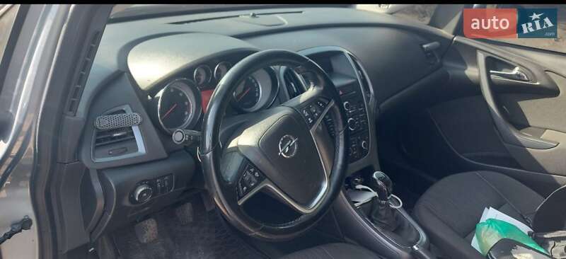 Універсал Opel Astra 2014 в Дружківці